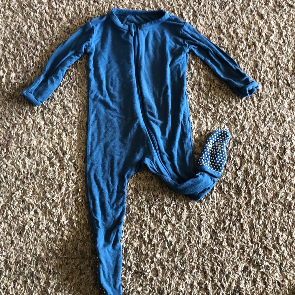 Dark blue kickee pants size 3-6 months